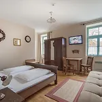 Penzion Parma In Self Check - In