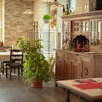 Parma In Self Check - In Penzion Maribor