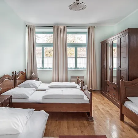 Parma & Guest house