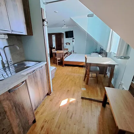 Maison d'hôtes Parma In Self Check - In Maribor