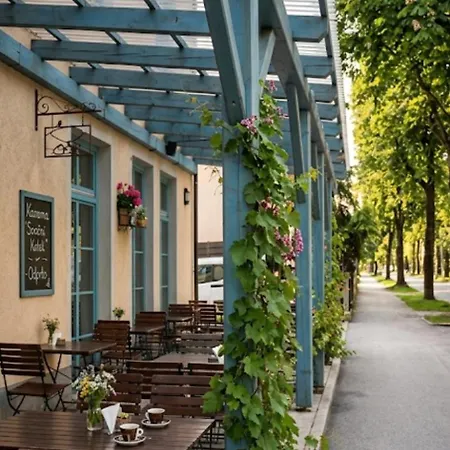 Parma In Self Check - In Pensjonat Maribor
