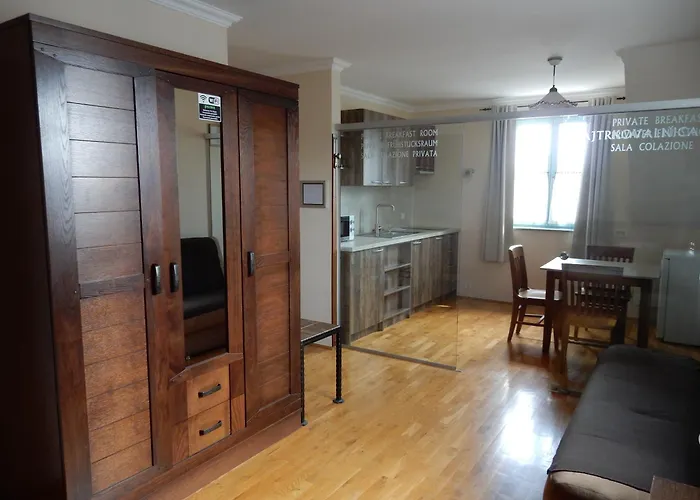 Parma In Self Check - In 3*