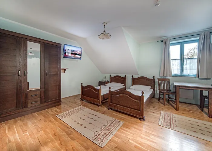 Parma In Self Check - In Hiša za goste 3*